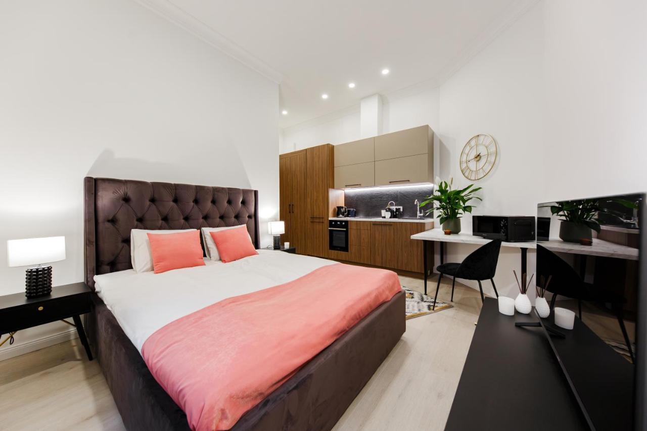 Rigaapartment Elizabetes 22 Self-service Hotel apartamentowy *